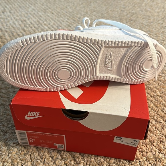 Nike court vision low NIB - Picture 3 of 3